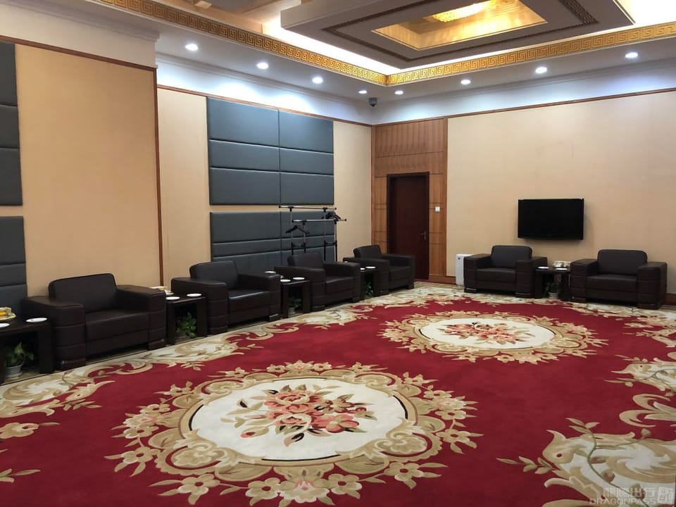 First Class Lounge – Erenhot Saiwusu Airport (ERL), Main Terminal – seating area