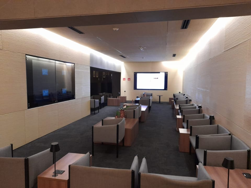 Avianca Sala VIP (Domestic) – Bogota El Dorado Airport (BOG), Terminal 1 – Domestic Pier D – seating area