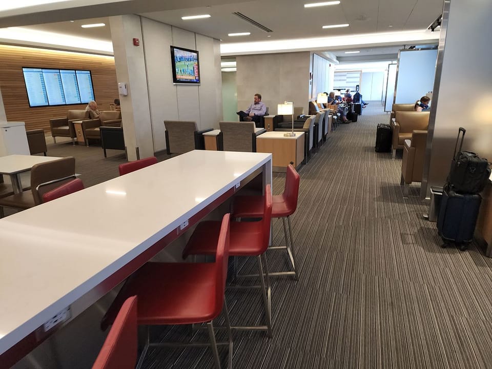 American Airlines Admirals Club – Chicago O'Hare Airport (ORD), Terminal 3