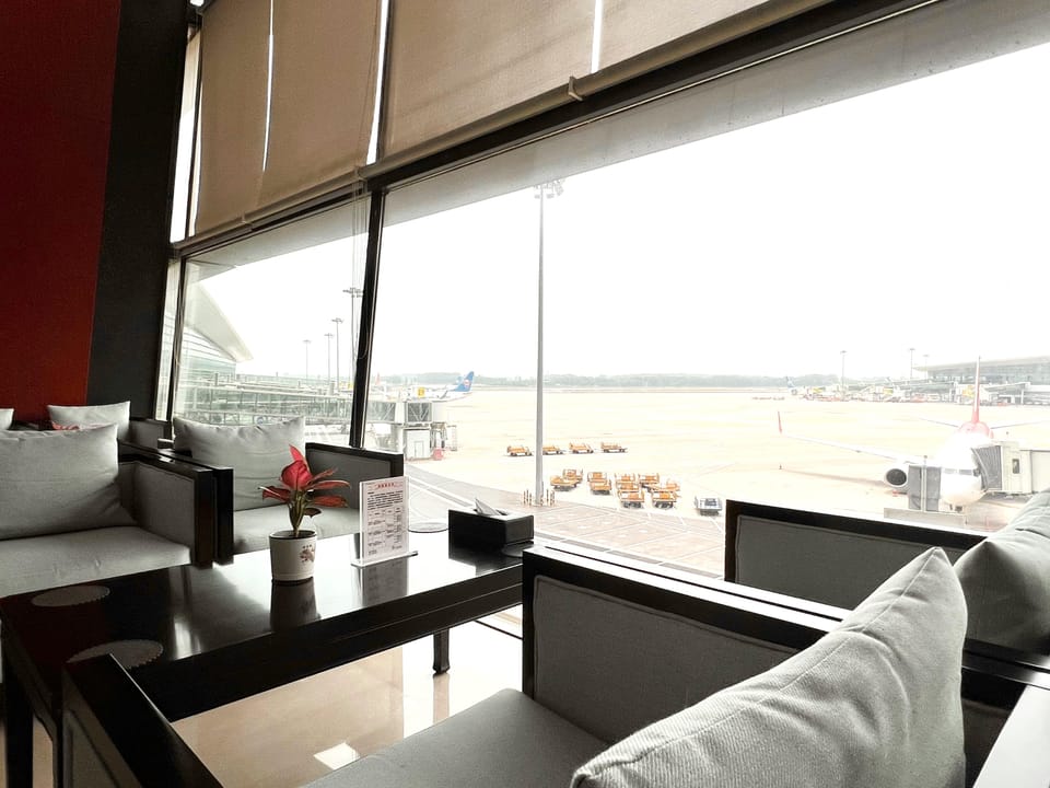 International First Class Lounge – Zhengzhou Airport (CGO), Terminal 2 – seating area