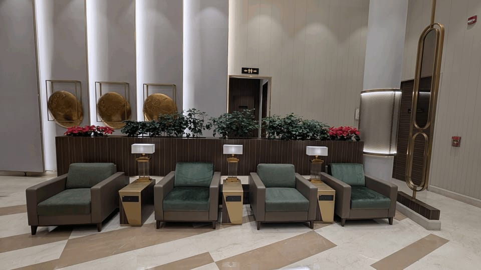 Encalm Privé Lounge – Hyderabad Airport (HYD), International Departures – lounge interior