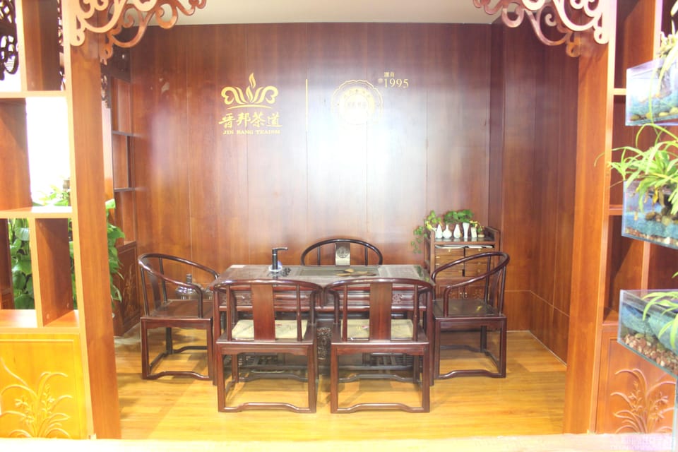 International First Class Lounge – Taiyuan Wusu Airport (TYN), Terminal 1 – seating area