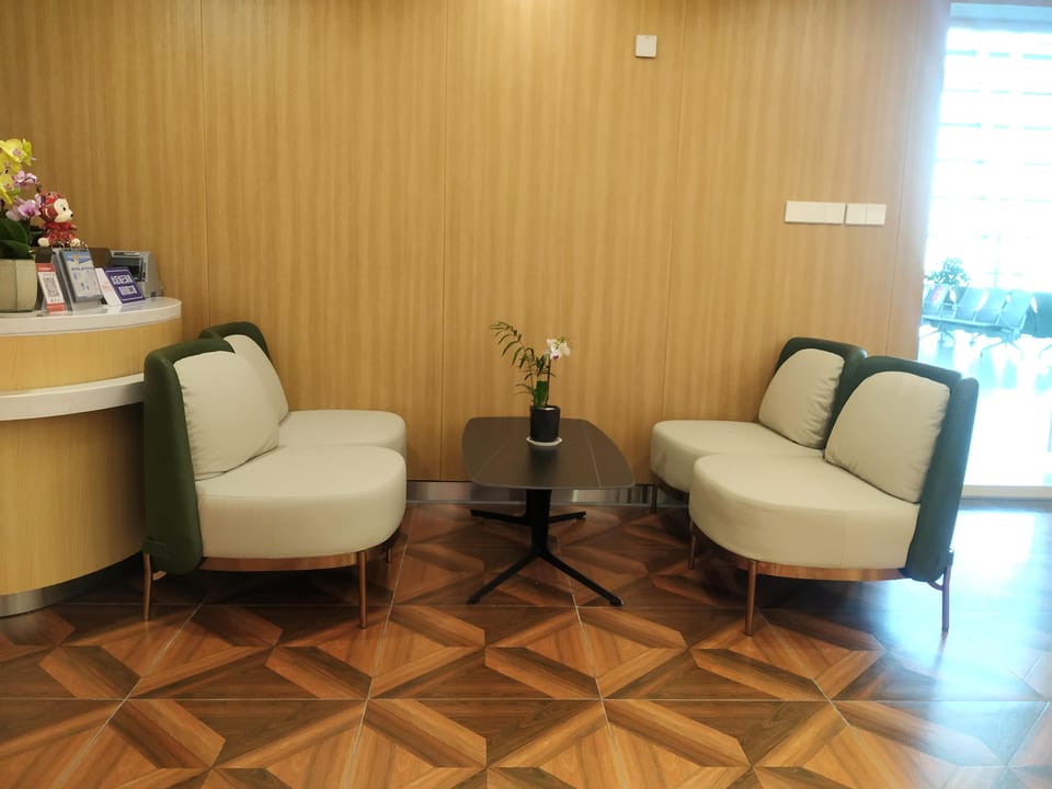 First class lounge – Lianyungang City Airport (LYG), Main Terminal – seating area