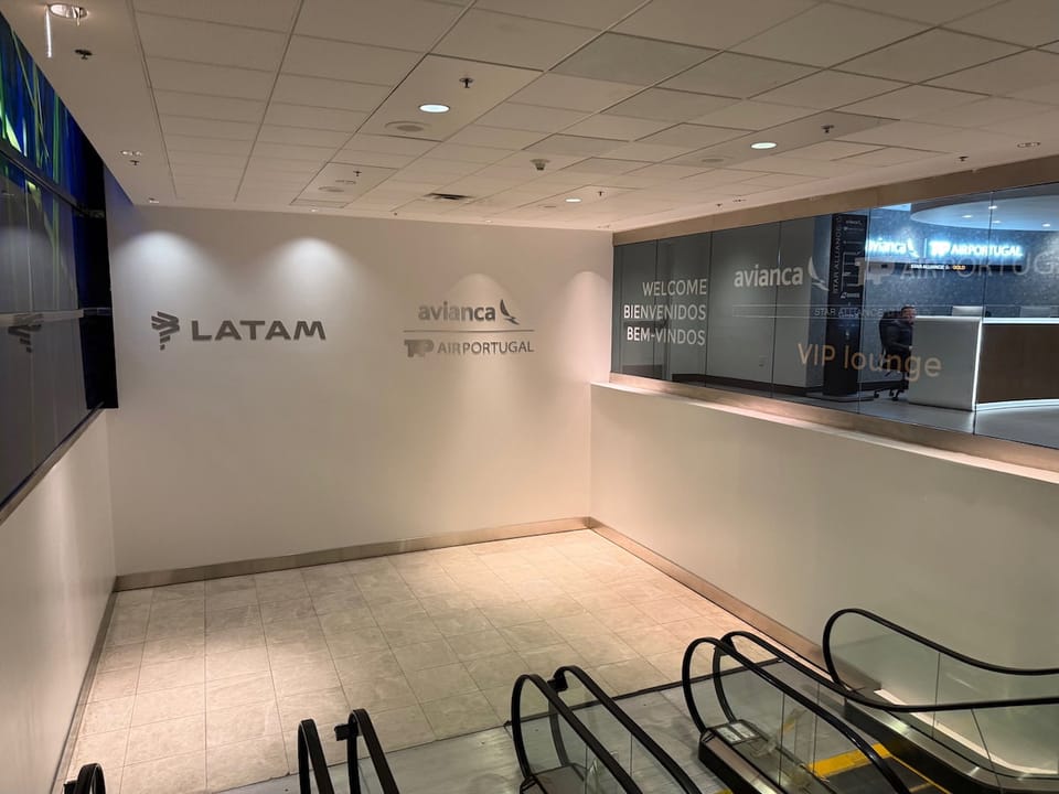 AV/TAP VIP Lounge – Miami Airport (MIA), South Terminal Concourse H and J