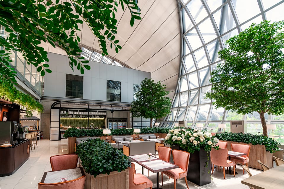 The Coral Executive Lounge – Bangkok Suvarnabhumi Airport (BKK), Main Terminal – lounge interior