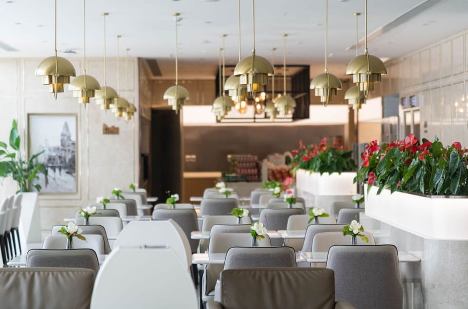 VIP Lounge No.170 (Satellite S2, International) – Shanghai Pudong Airport (PVG), Satellite Terminal 2 – dining room
