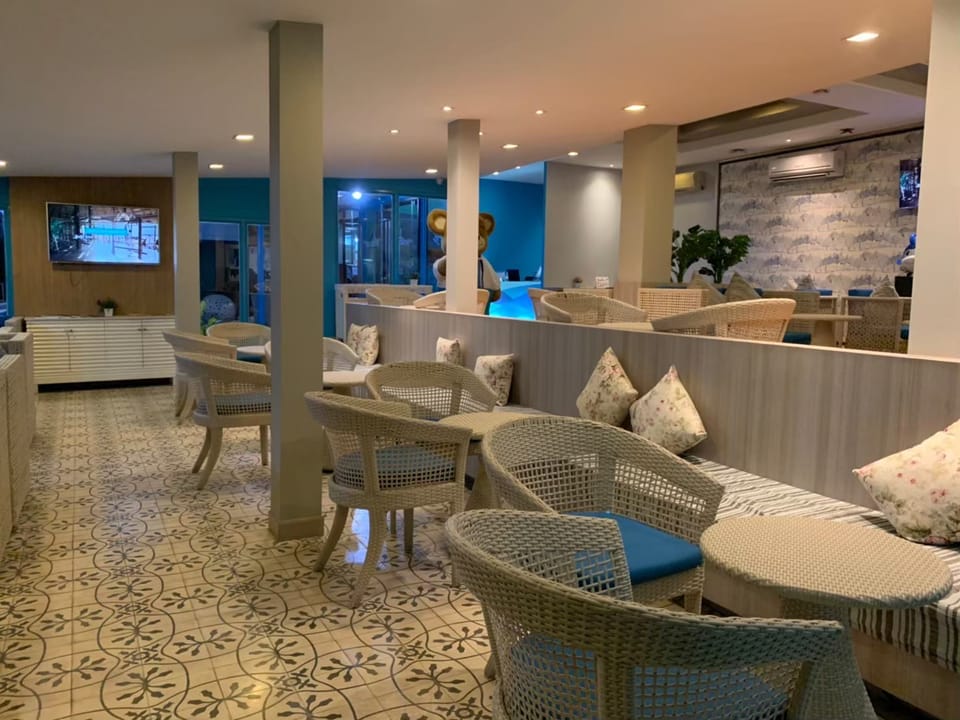 Blue Ribbon Club Lounge – Koh Samui Airport (USM), International Terminal