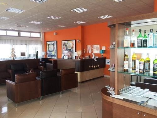 Business Lounge AHS – Cotonou Airport (COO), -