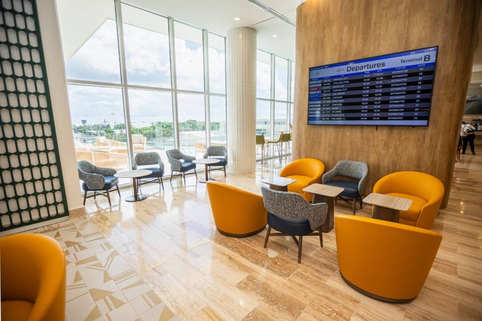VIP Lounge (Departures - A5/6) – Punta Cana Airport (PUJ), Terminal B – seating area