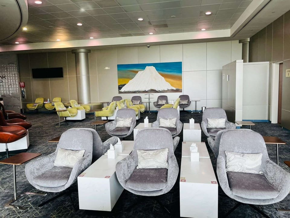 Hayyak Lounge – Bisha (BHH), Main Terminal – seating area