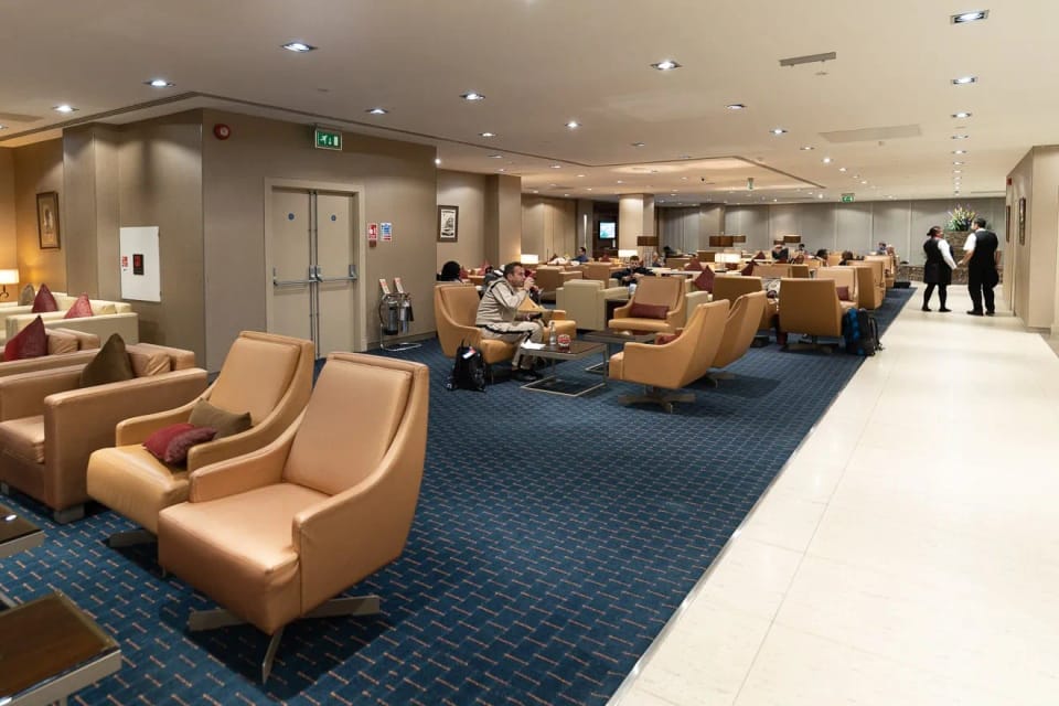The Emirates Lounge – Gatwick Airport (LGW)
