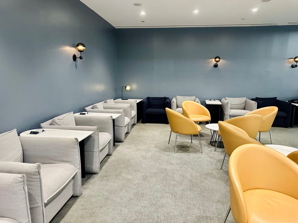 Horizons T7 Lounge – John F. Kennedy Airport (JFK), Terminal 7 – seating area