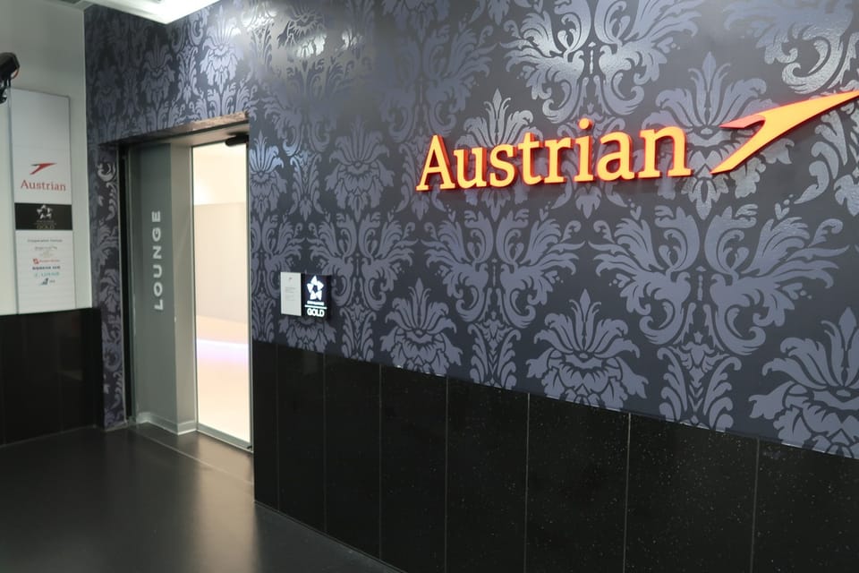 Austrian Senator Lounge Vie Non – Vienna Airport (VIE) – entrance