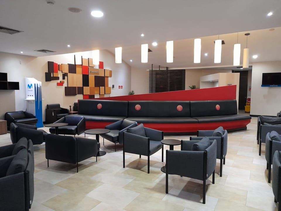 Avianca VIP Lounge – Cali Airport (CLO), Domestic Terminal – seating area