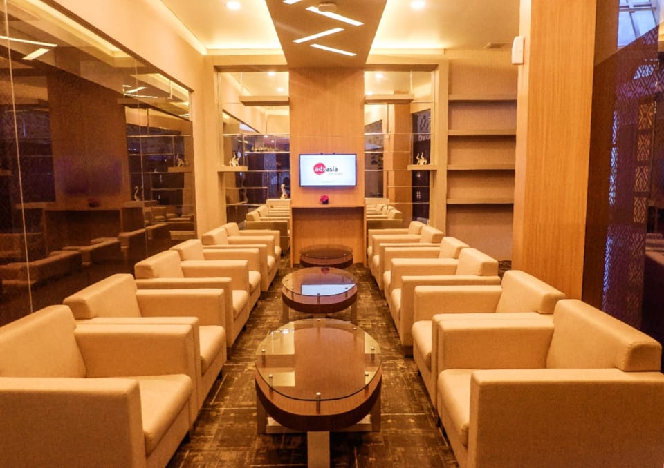 Concordia Lounge(Domestic) – Makassar Airport (UPG), Terminal 1 – lounge interior