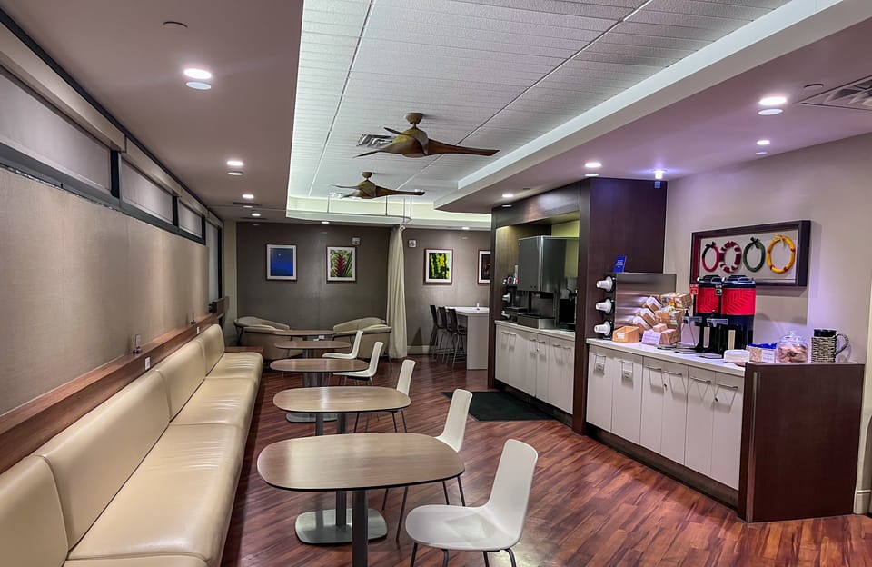 Premier Club – Kahului Airport (OGG), Premier Club