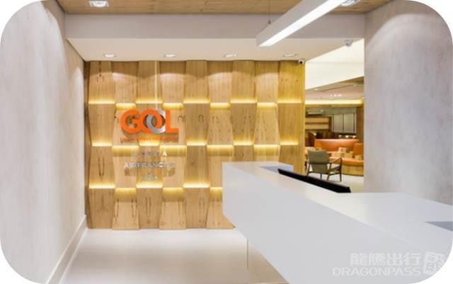 Lounge GOL Smiles – São Paulo Guarulhos Airport (GRU), Terminal 2 – reception and entrance