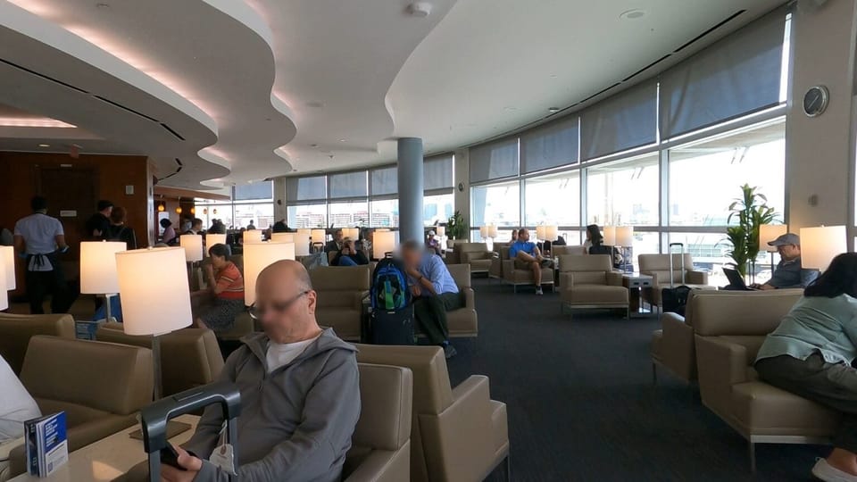 United Club – Las Vegas Harry Reid Airport (LAS), Concourse D