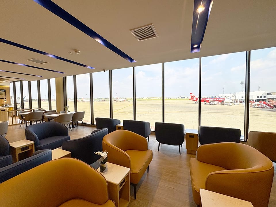TRAVEL CLUB LOUNGE (TCL) – Bangkok Don Mueang Airport (DMK), Terminal 1 – seating area