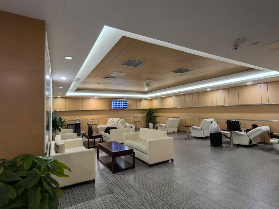 Second class lounge 3 – Luzhou Yunlong Airport (LZO), Main Terminal – seating area