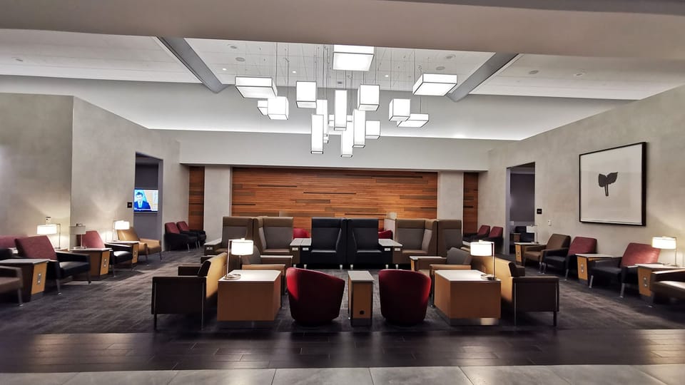 American Airlines Flagship Lounge – Dallas Fort Worth Airport (DFW), Terminal D – lounge interior