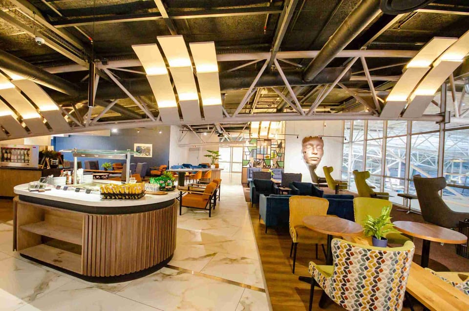 Premier Lounge – Cape Town Airport (CPT), International Terminal – lounge interior