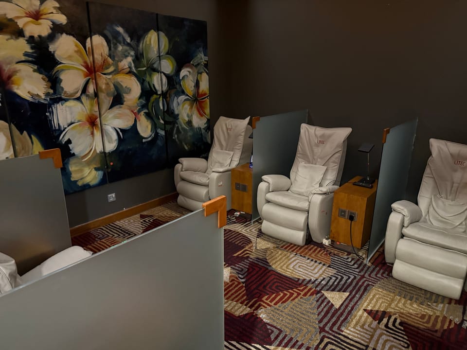 Araliya Business Class Lounge – Colombo Airport (CMB) – seating area