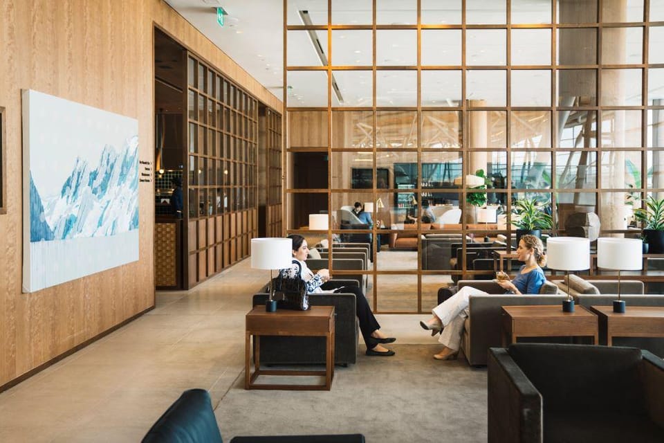 Cathay Pacific Lounge – Vancouver Airport (YVR), International Terminal