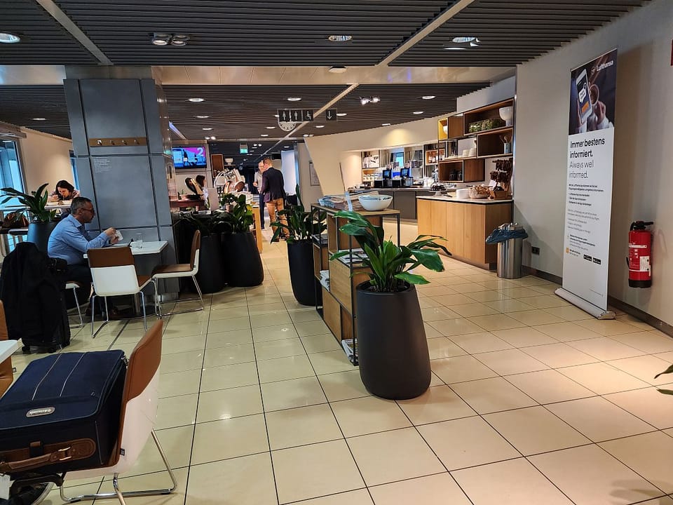 Lufthansa Senator Lounge – Düsseldorf Airport (DUS), Terminal A