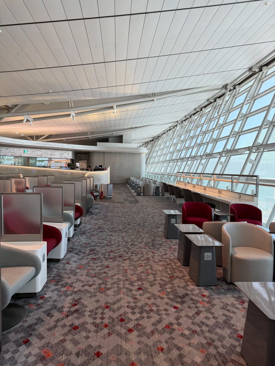 Korean Air Lounge (Terminal 1) – Seoul Incheon Airport (ICN) – seating area