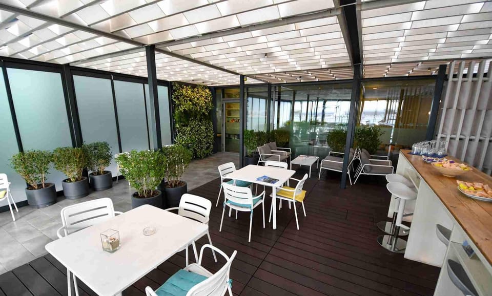 VIP/Business Lounge – Varna Airport (VAR), Terminal 2