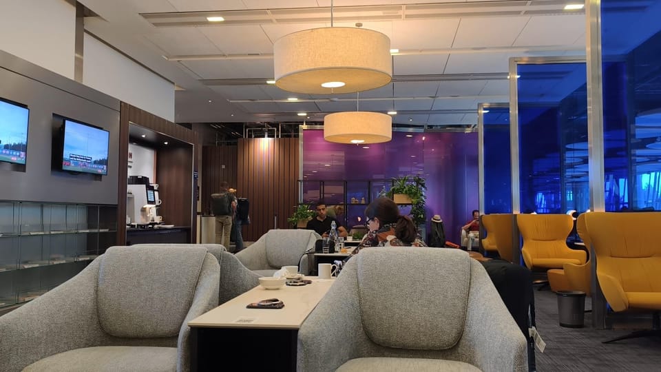 British Airways Arrivals Lounge – Heathrow Airport (LHR), Terminal 5 – seating area