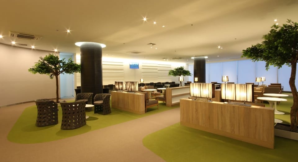 CIP Lounge – Mandalay International (MDL), Main Terminal