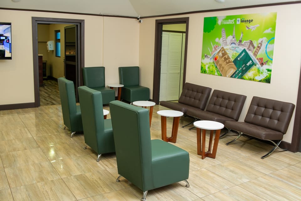 The Lounge Dominica – Marigot Douglas–Charles (DOM), The Lounge Dominica
