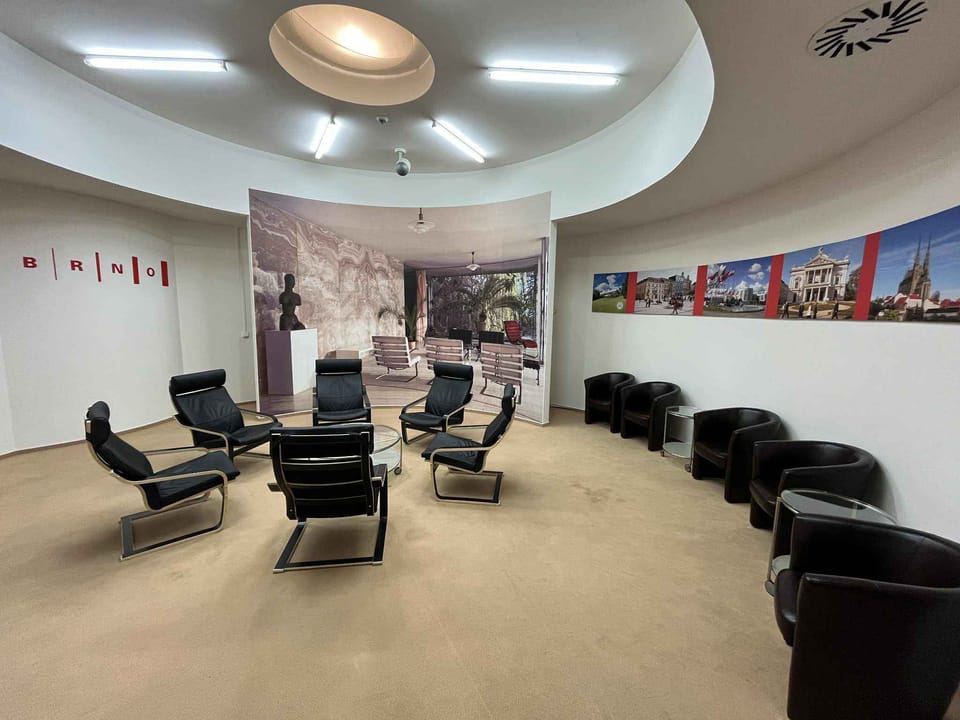 Business Lounge – Brno Airport (BRQ), Terminal 1 – seating area
