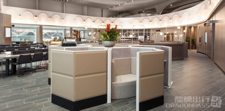 Plaza Premium Lounge – Rome Fiumicino Airport (FCO), Terminal 3 – seating area