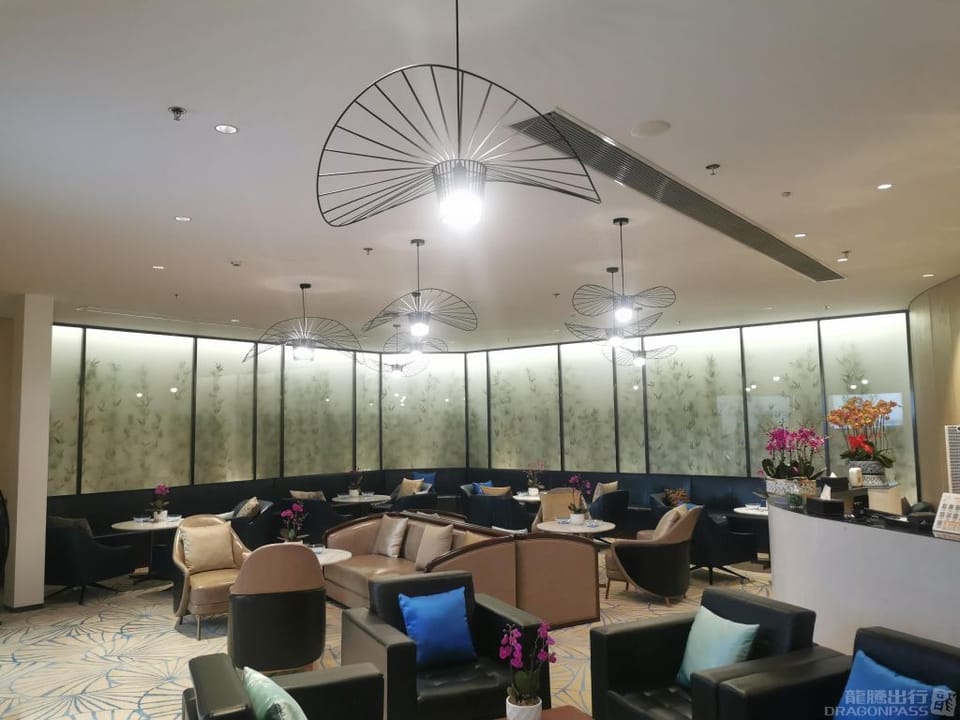 Busines Lounge – Ningbo Airport (NGB), Terminal 2 – seating area