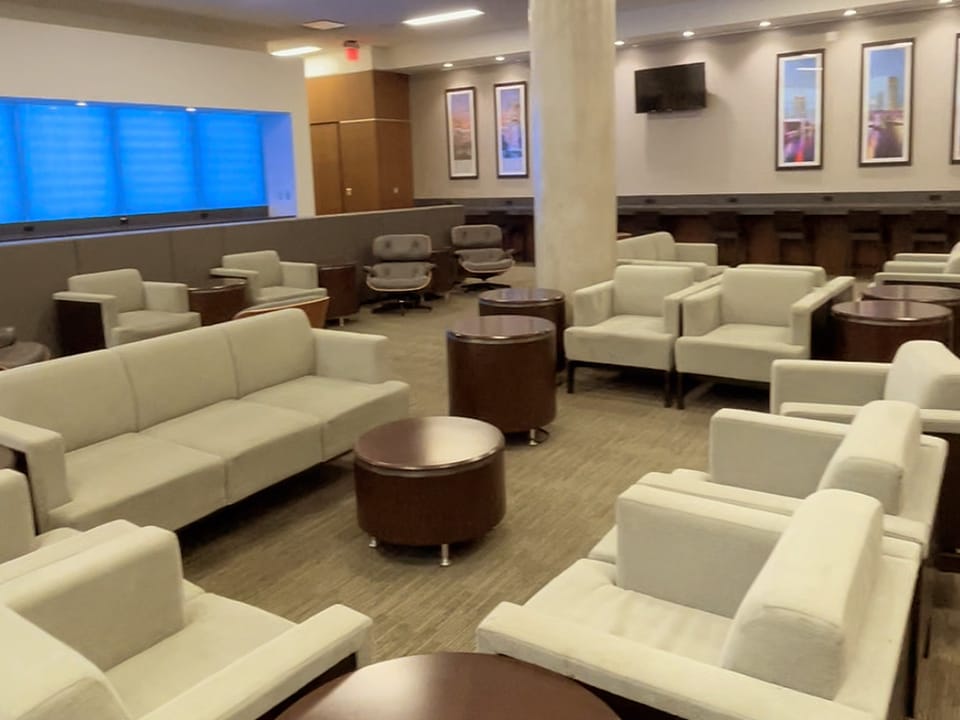 International Club Lounge – Tampa Airport (TPA)