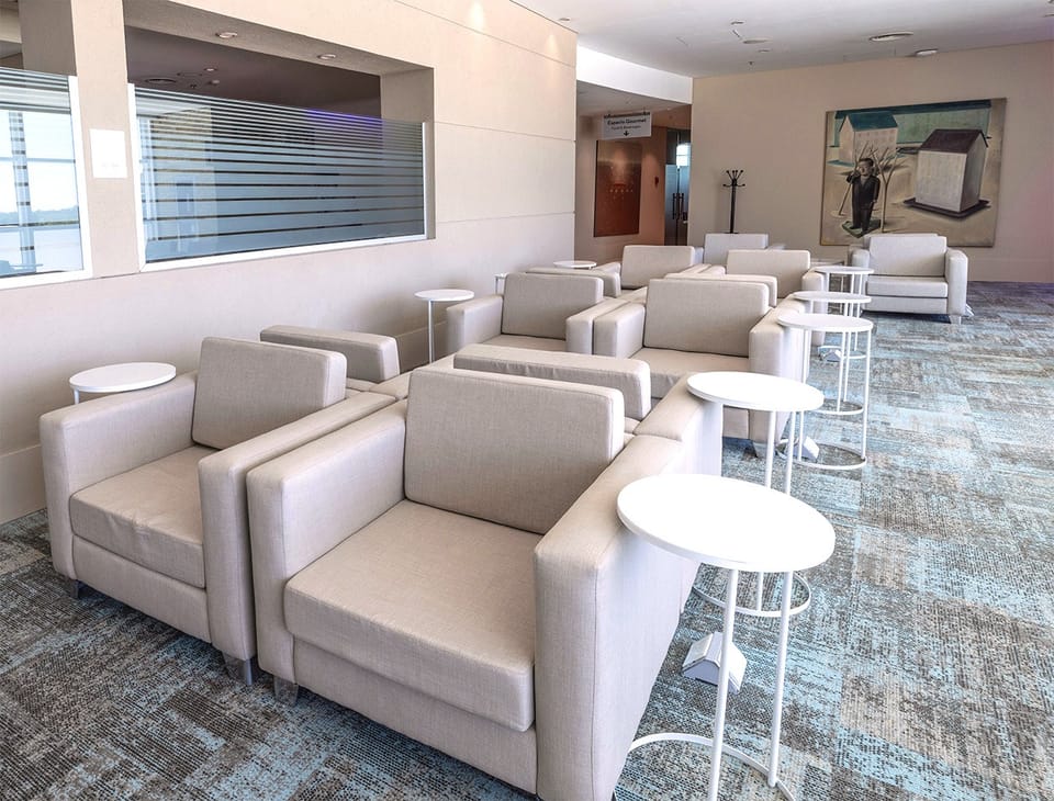 Salón Cóndor – Buenos Aires Ezeiza Airport (EZE) – seating area